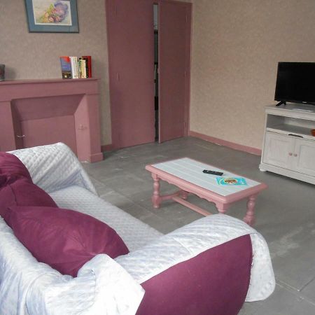 F2 A Tulle Villa Bagian luar foto