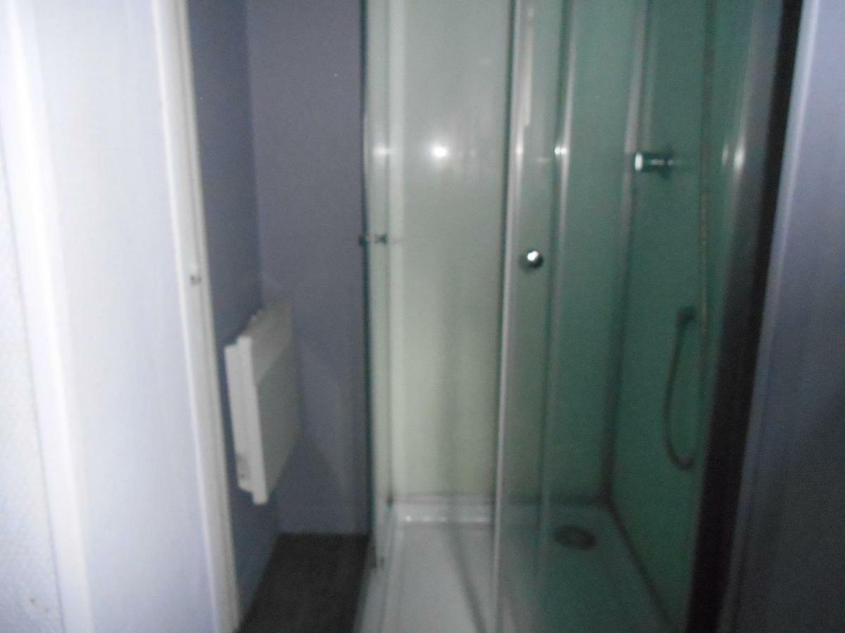 F2 A Tulle Villa Bagian luar foto